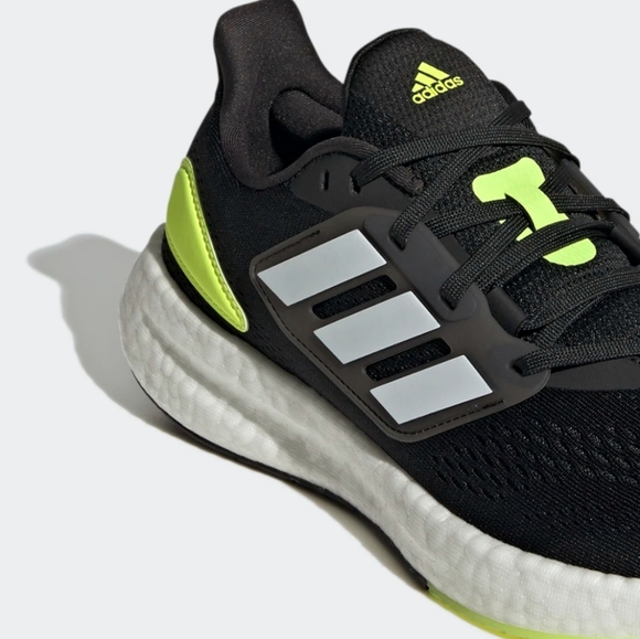 New Adidas PUREBOOST 22 RUNNING SHOES - Picture 4 of 7